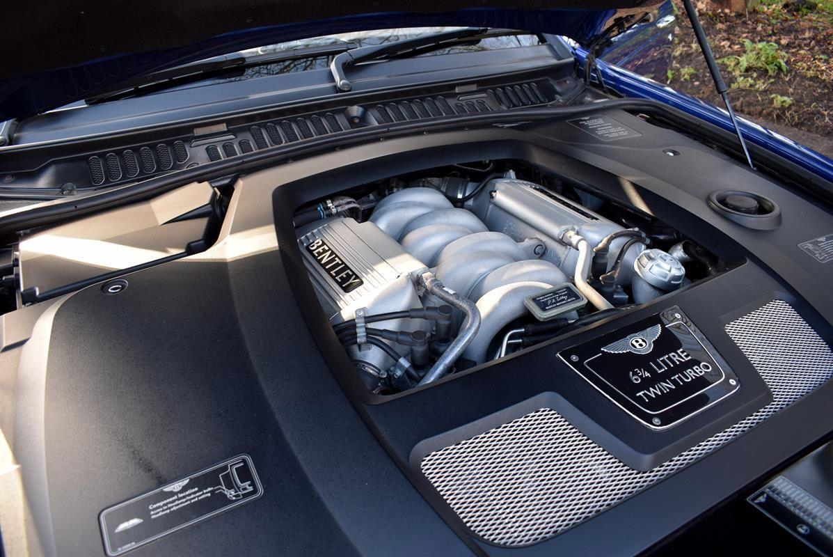 Used Bentley Azure 2007 for sale - 77613058: Photo 60