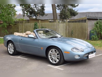 Used Jaguar XKR 2002 for sale - 78898052: Photo