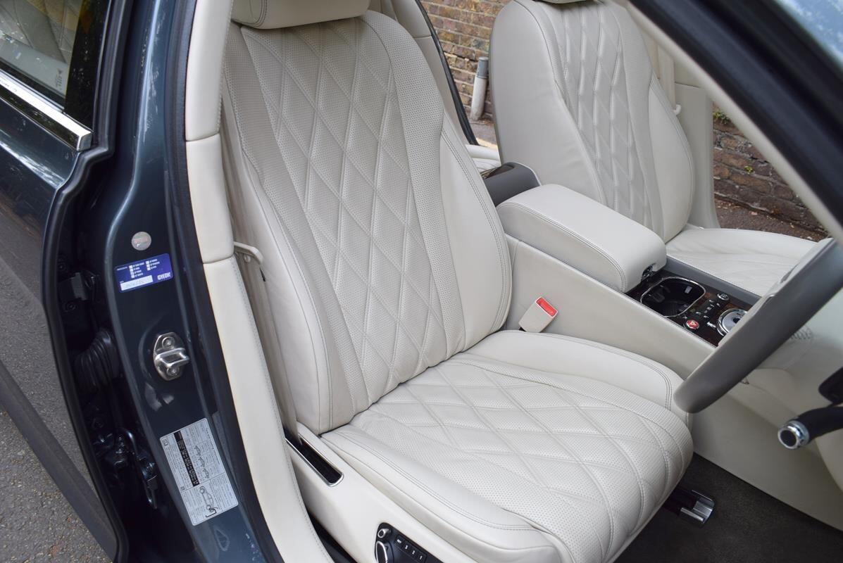 Used Bentley Flying Spur 2015 for sale - 76377807: Photo 10