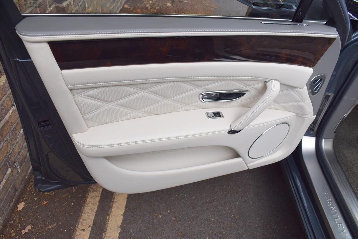 Used Bentley Flying Spur 2015 for sale - 76377807: Photo 18
