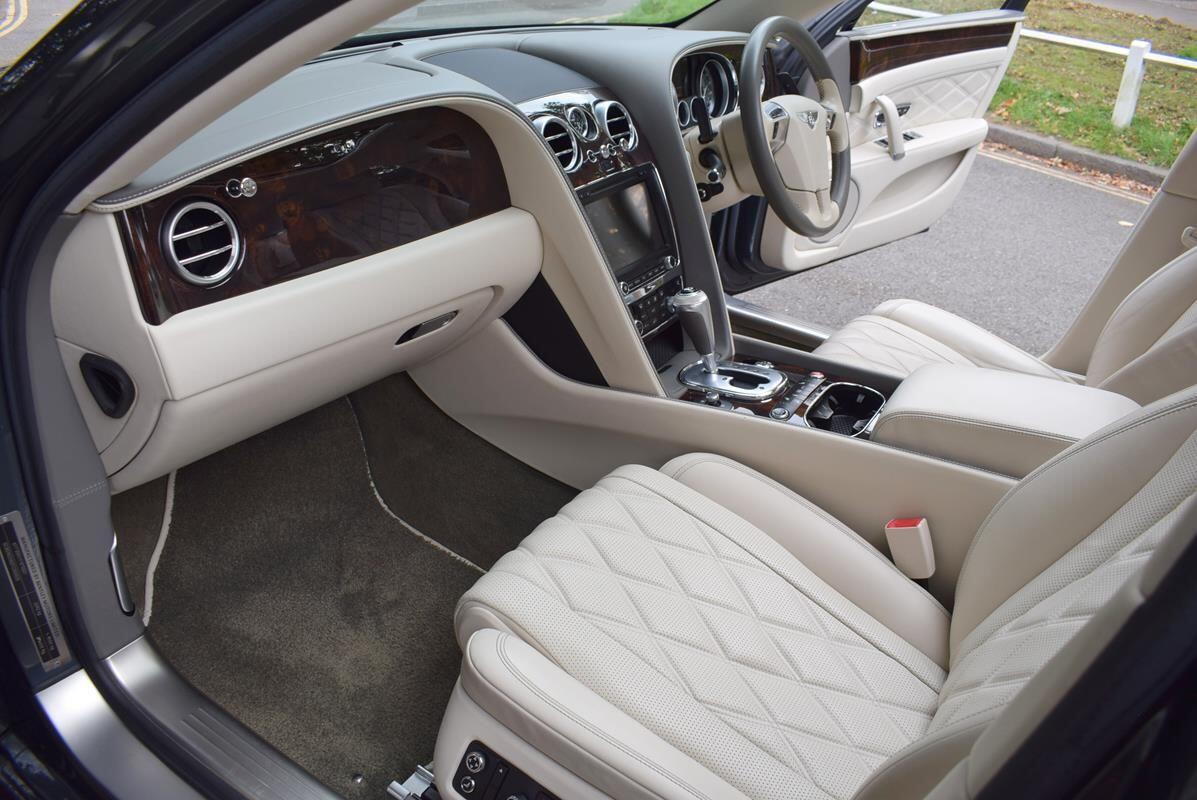 Used Bentley Flying Spur 2015 for sale - 76377807: Photo 23