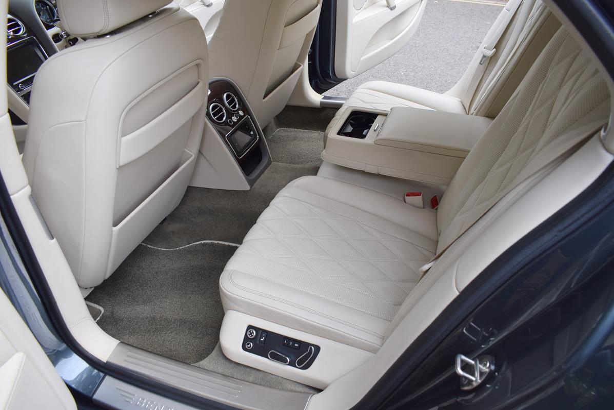 Used Bentley Flying Spur 2015 for sale - 76377807: Photo 31