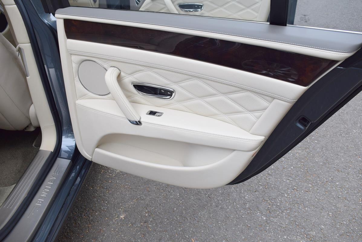 Used Bentley Flying Spur 2015 for sale - 76377807: Photo 37