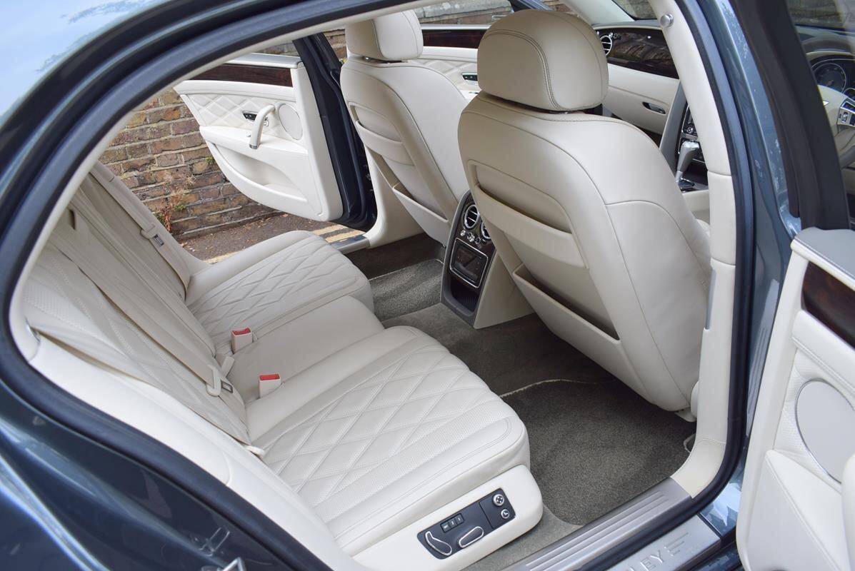Used Bentley Flying Spur 2015 for sale - 76377807: Photo 41