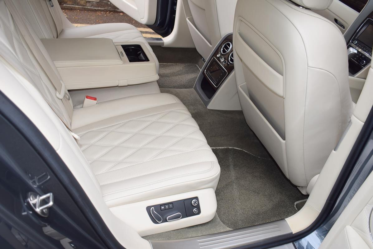 Used Bentley Flying Spur 2015 for sale - 76377807: Photo 44