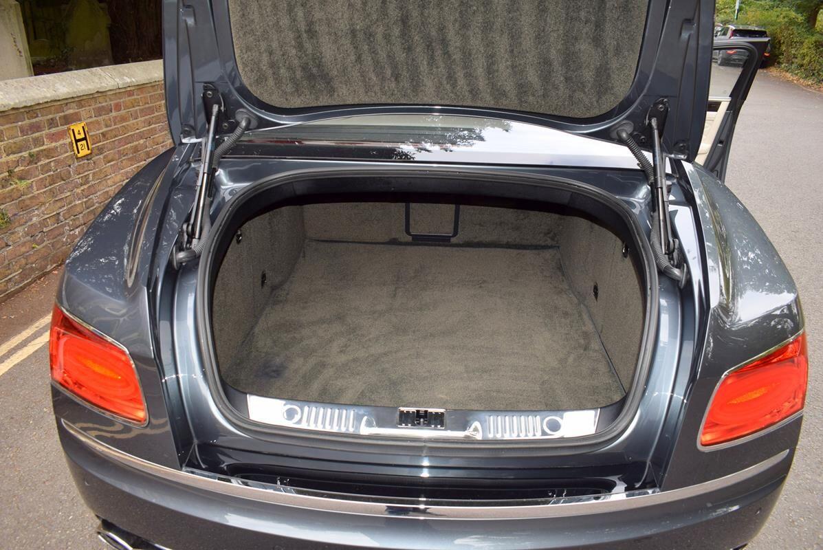 Used Bentley Flying Spur 2015 for sale - 76377807: Photo 59