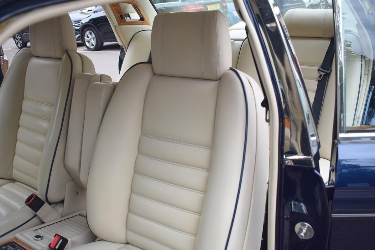 Used Bentley Turbo R 1991 for sale - 76989048: Photo 24