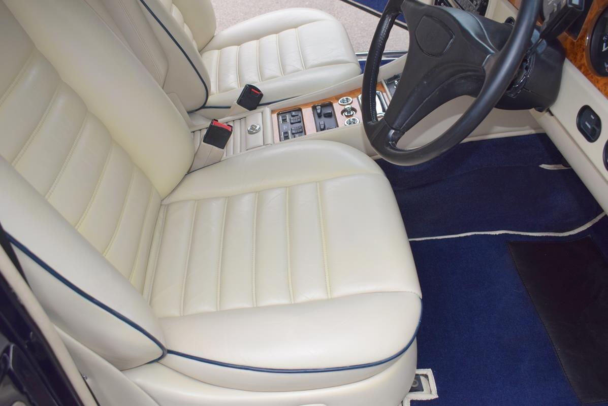 Used Bentley Turbo R 1991 for sale - 76989048: Photo 8