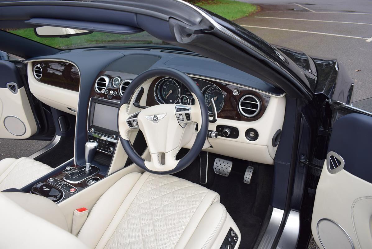 Used Bentley Continental 2017 for sale - 77599111: Photo 13