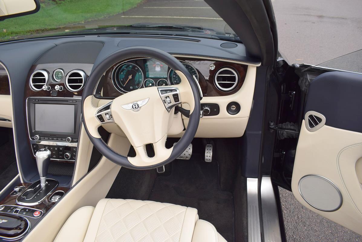 Used Bentley Continental 2017 for sale - 77599111: Photo 16