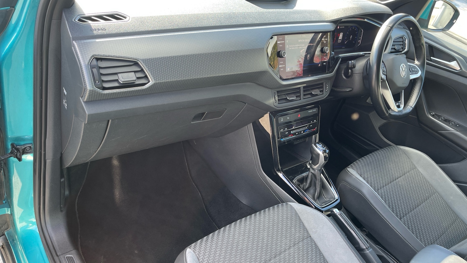 Used Volkswagen T-Cross 2021 for sale - 77300994: Photo 33