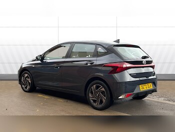 Used Hyundai i20 2022 for sale - 76393436: Photo