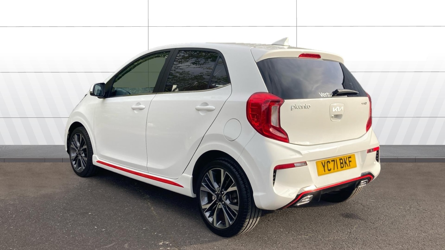 Used Kia Picanto 2021 for sale - 76016875: Photo 2