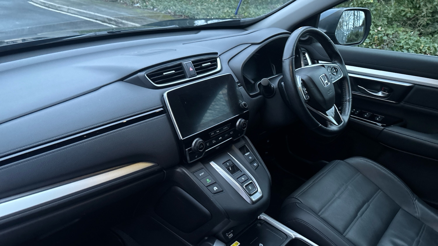 Used Honda CR-V 2022 for sale - 77377923: Photo 2