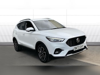 2022 (72) - 1.5 VTi-TECH Exclusive 5dr Petrol Hatchback