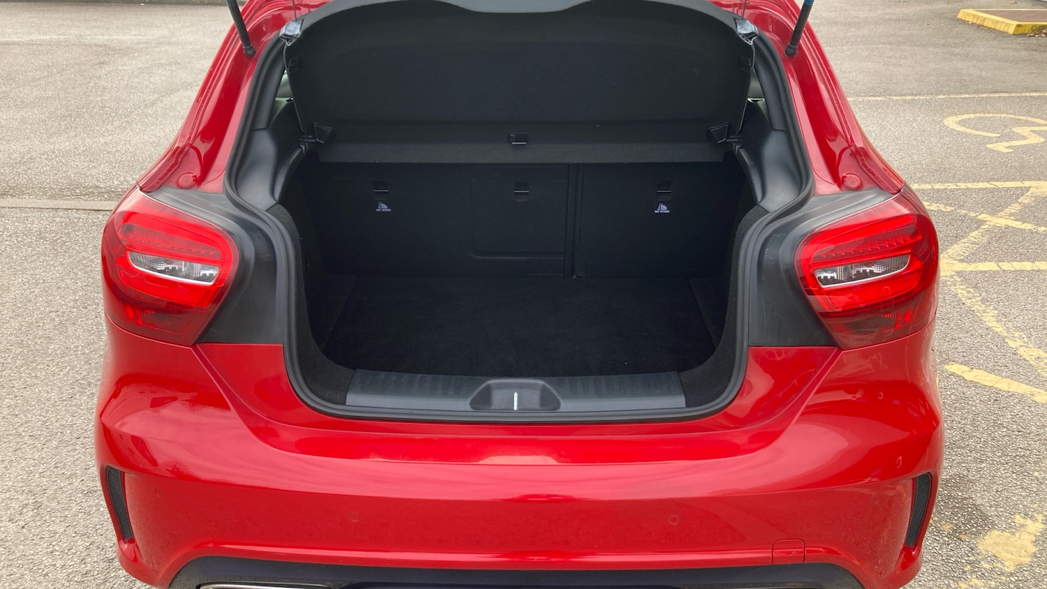 Used Mercedes-Benz A-Class 2018 for sale - 78041753: Photo 4