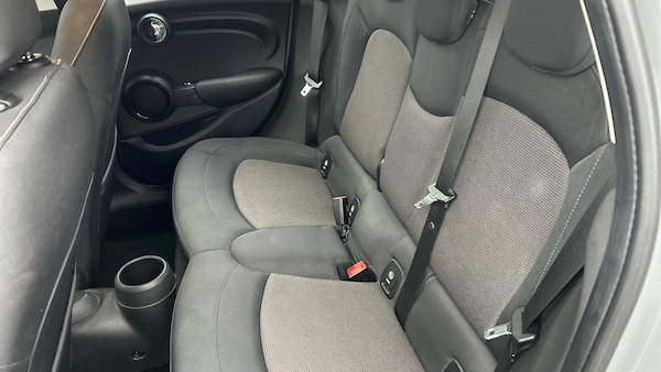 Used MINI Hatch 2015 for sale - 76265304: Photo 16