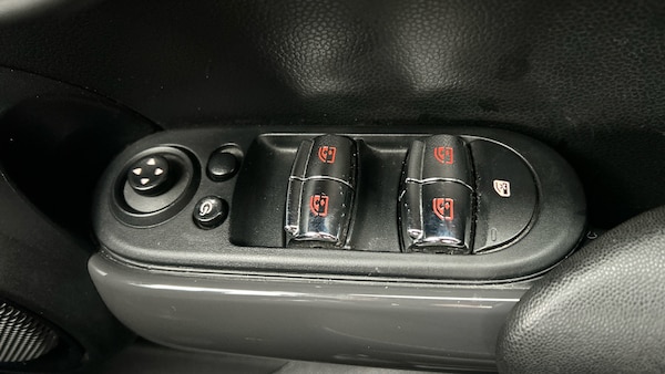 Used MINI Hatch 2015 for sale - 76265304: Photo 26