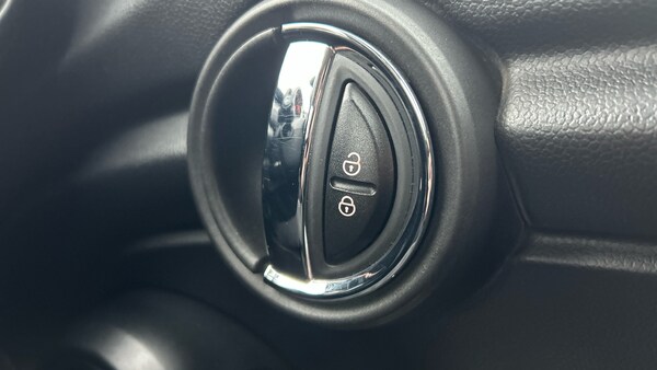Used MINI Hatch 2015 for sale - 76265304: Photo 27