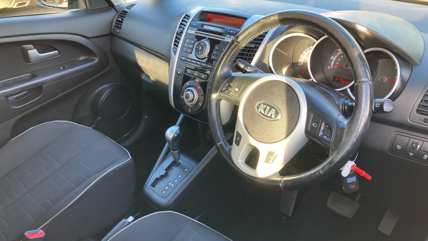 Used Kia Venga 2014 for sale - 77665538: Photo 11