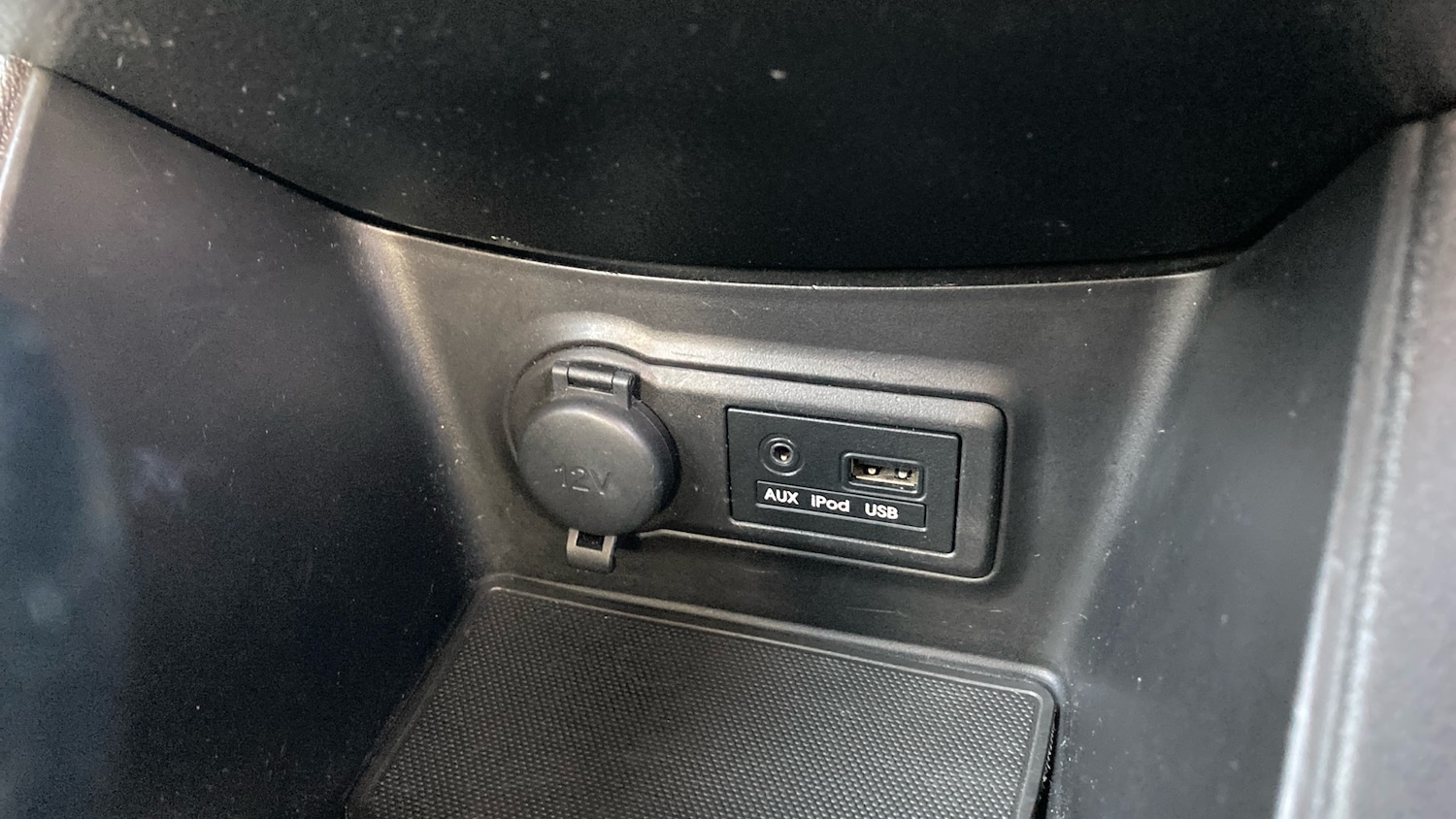 Used Kia Venga 2014 for sale - 77665538: Photo 27