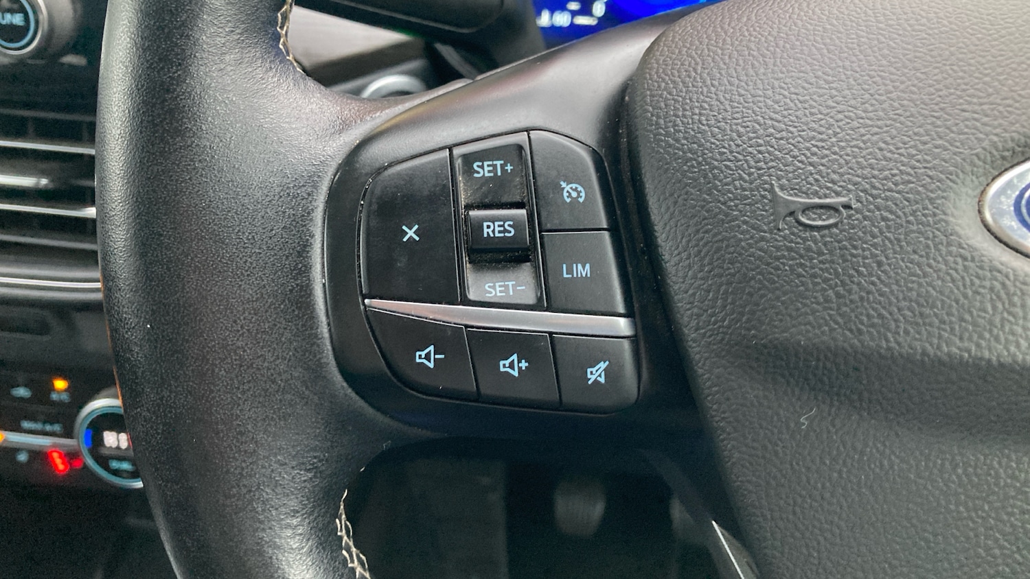 Used Ford Kuga 2020 for sale - 76577017: Photo 26