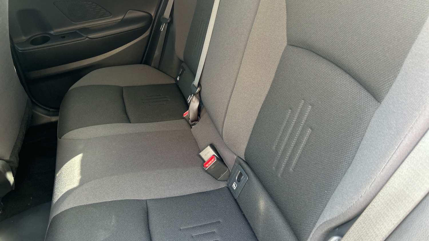 Used Toyota C-HR 2024 for sale - 78198685: Photo 16