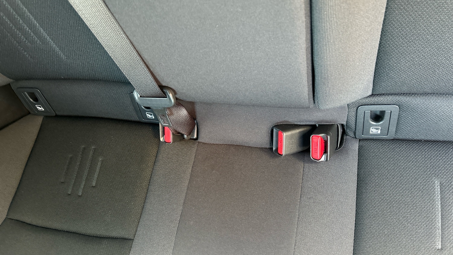 Used Toyota C-HR 2024 for sale - 78198685: Photo 17