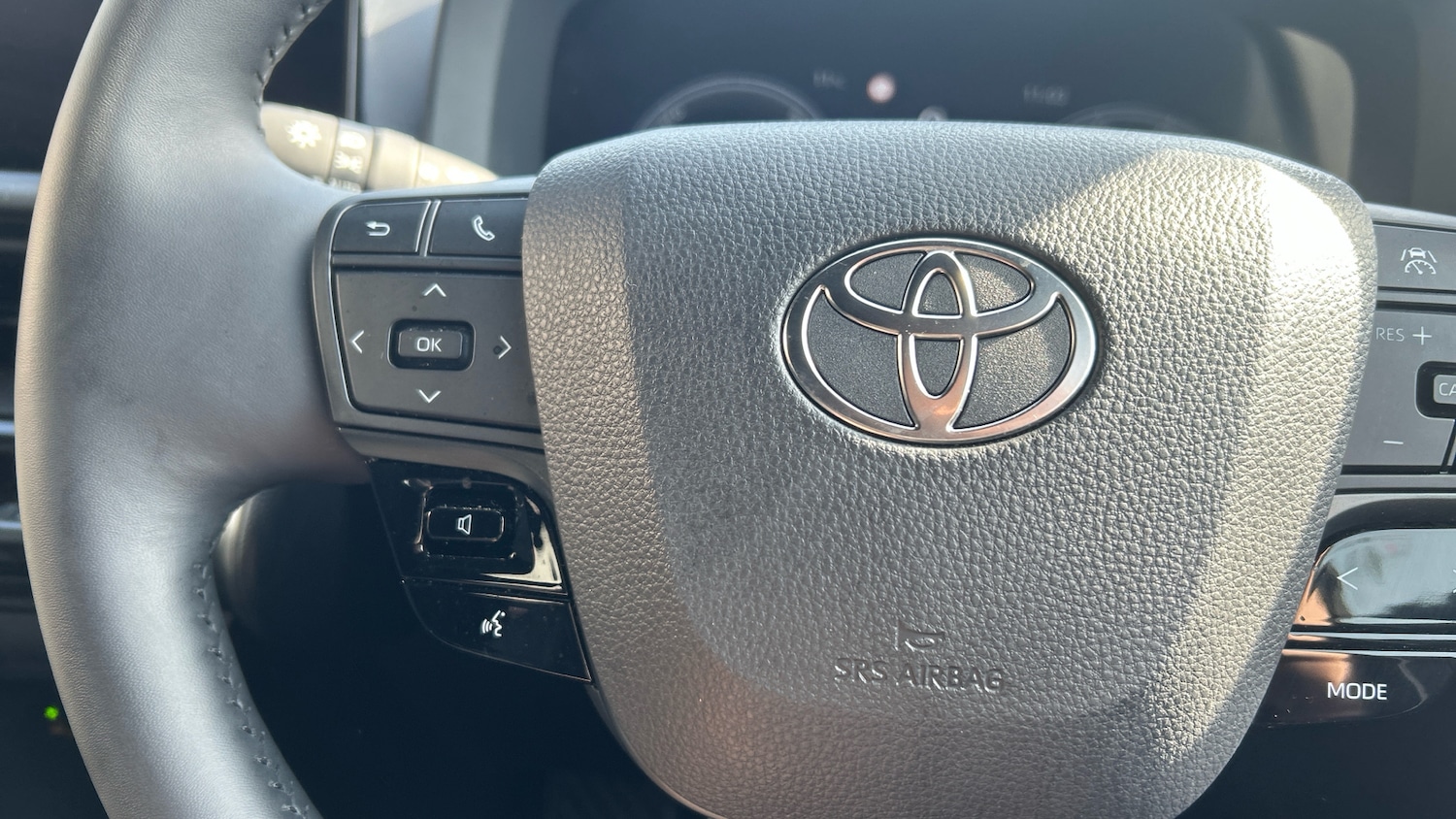 Used Toyota C-HR 2024 for sale - 78198685: Photo 21