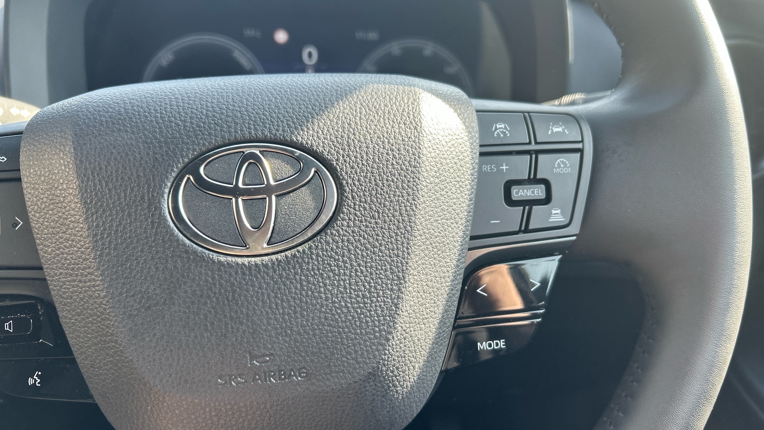 Used Toyota C-HR 2024 for sale - 78198685: Photo 22