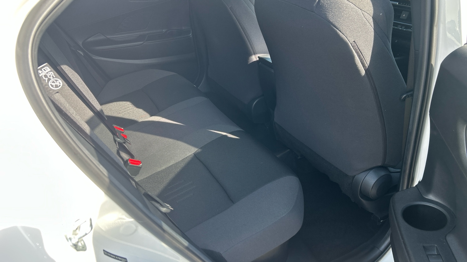 Used Toyota C-HR 2024 for sale - 78198685: Photo 42