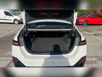 Used BMW i5 2024 for sale - 75944749: Photo
