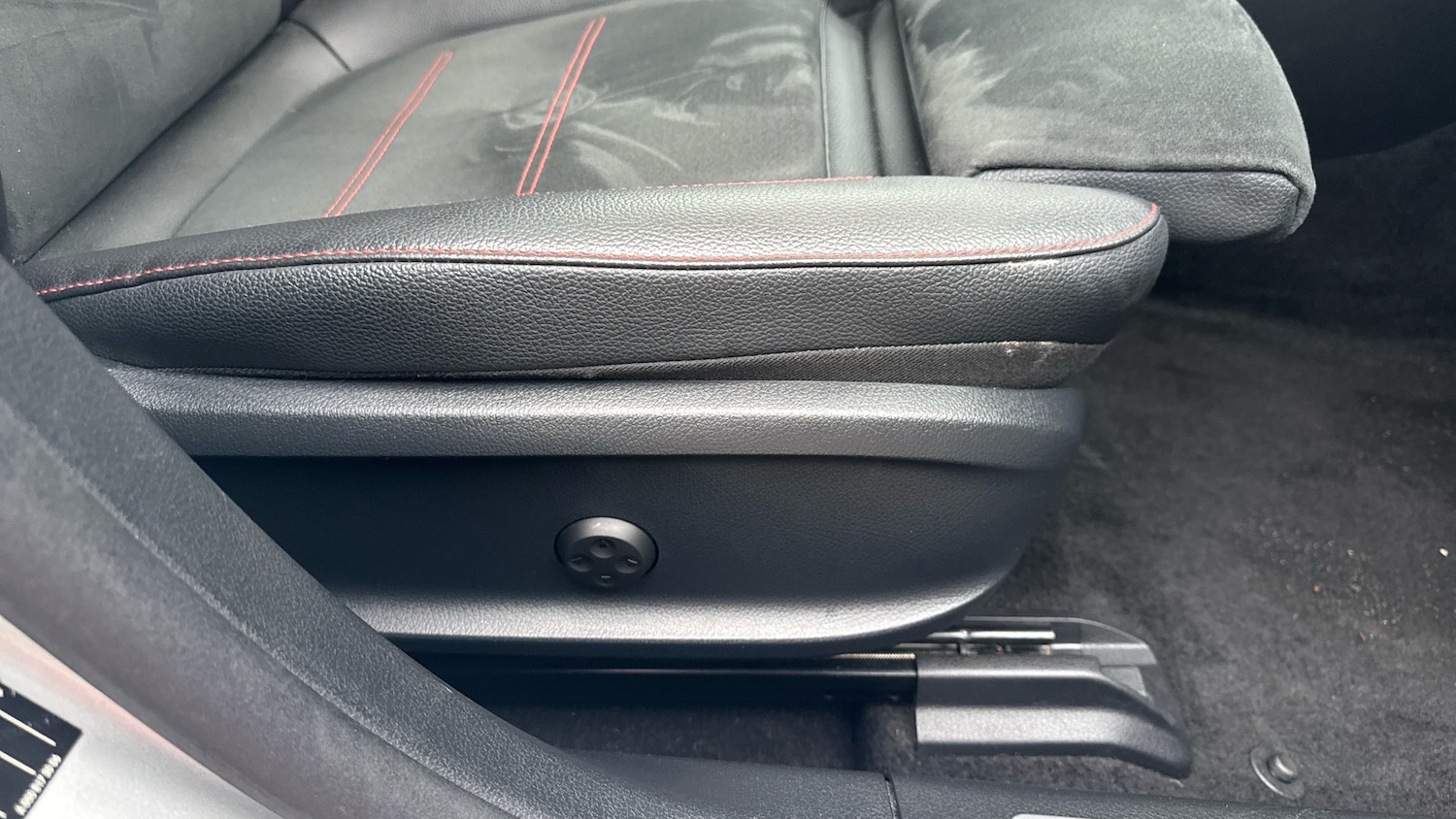 Used Mercedes-Benz CLA 2023 for sale - 77973876: Photo 46