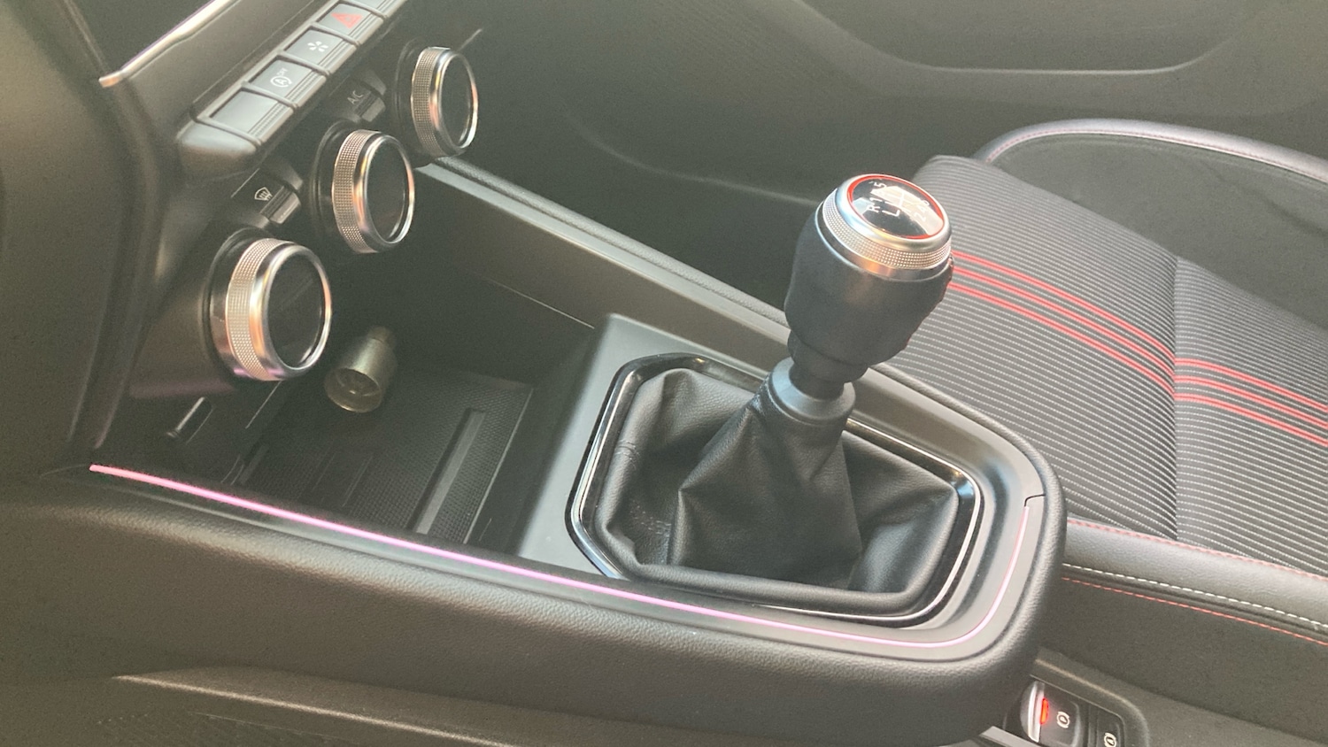 Used Renault Clio 2023 for sale - 76681577: Photo 13