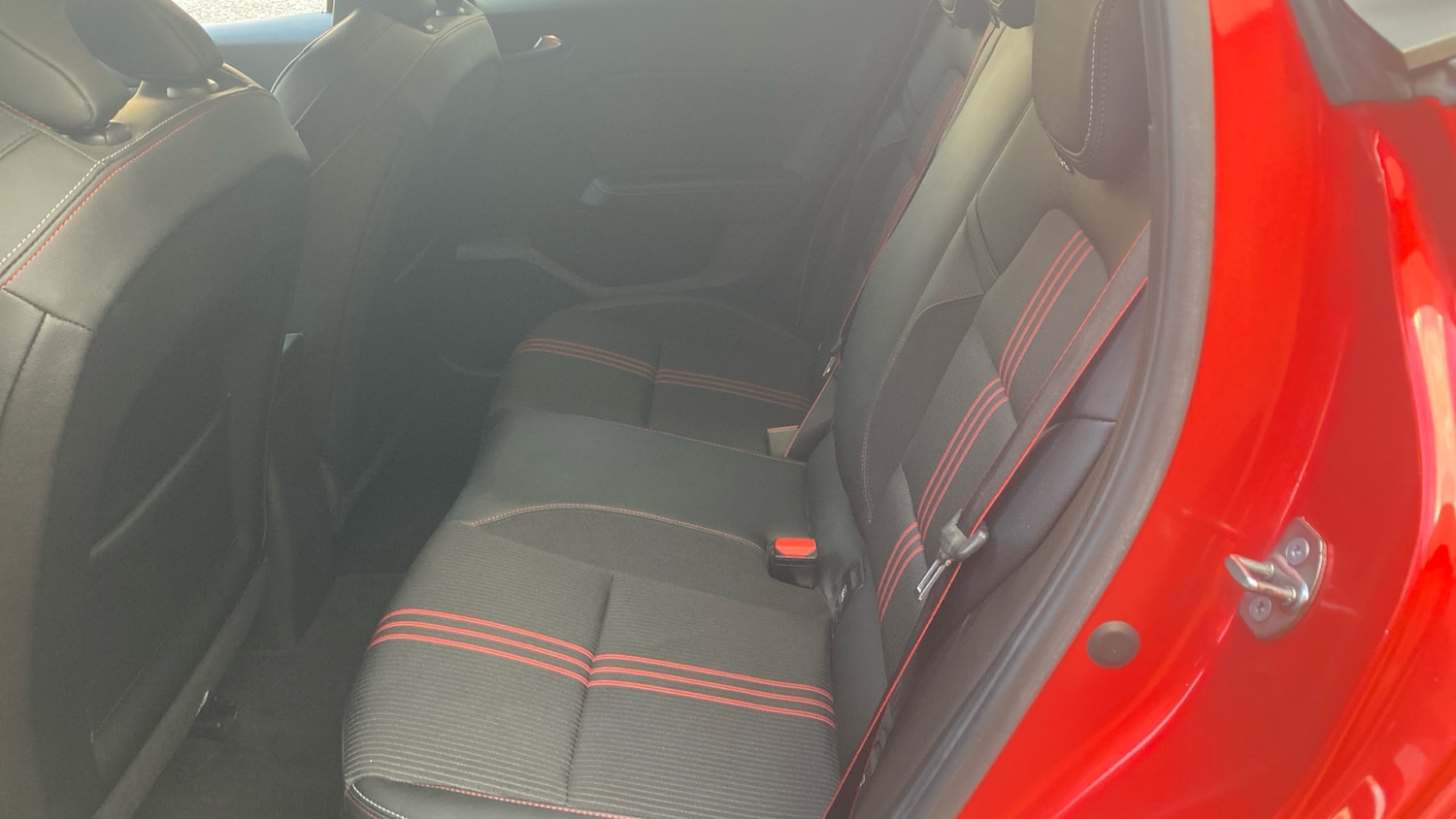 Used Renault Clio 2023 for sale - 76681577: Photo 16