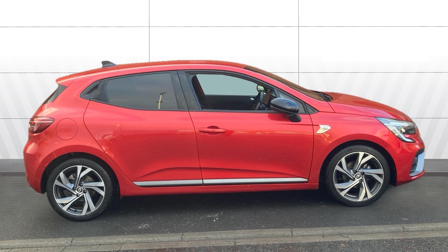 Used Renault Clio 2023 for sale - 76681577: Photo 5