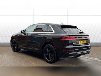 Used Audi Q8 2019 for sale - 76968737: Photo