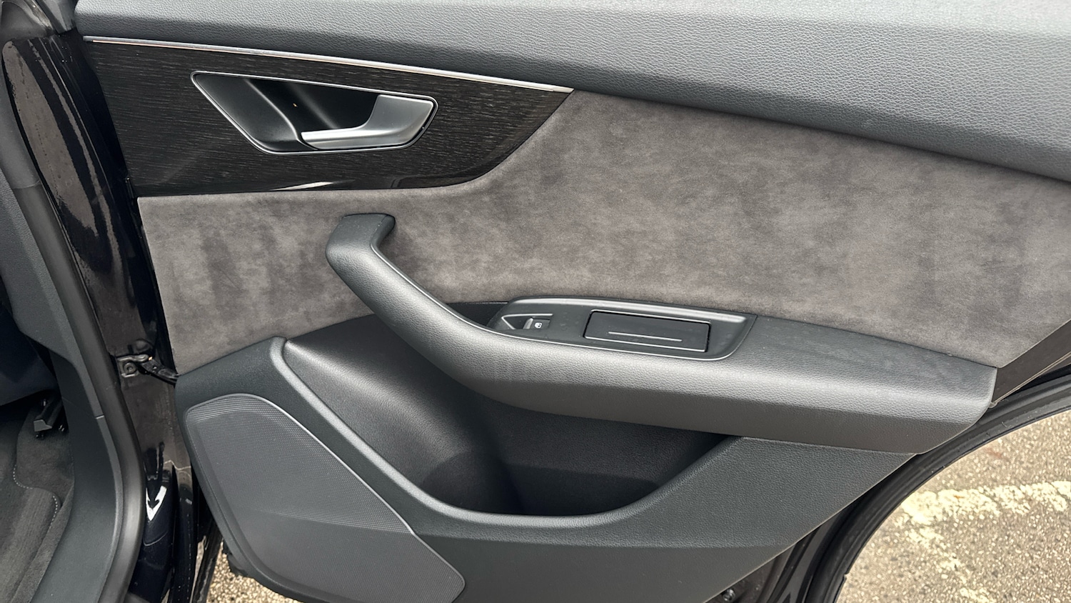 Used Audi Q8 2019 for sale - 76968737: Photo 40