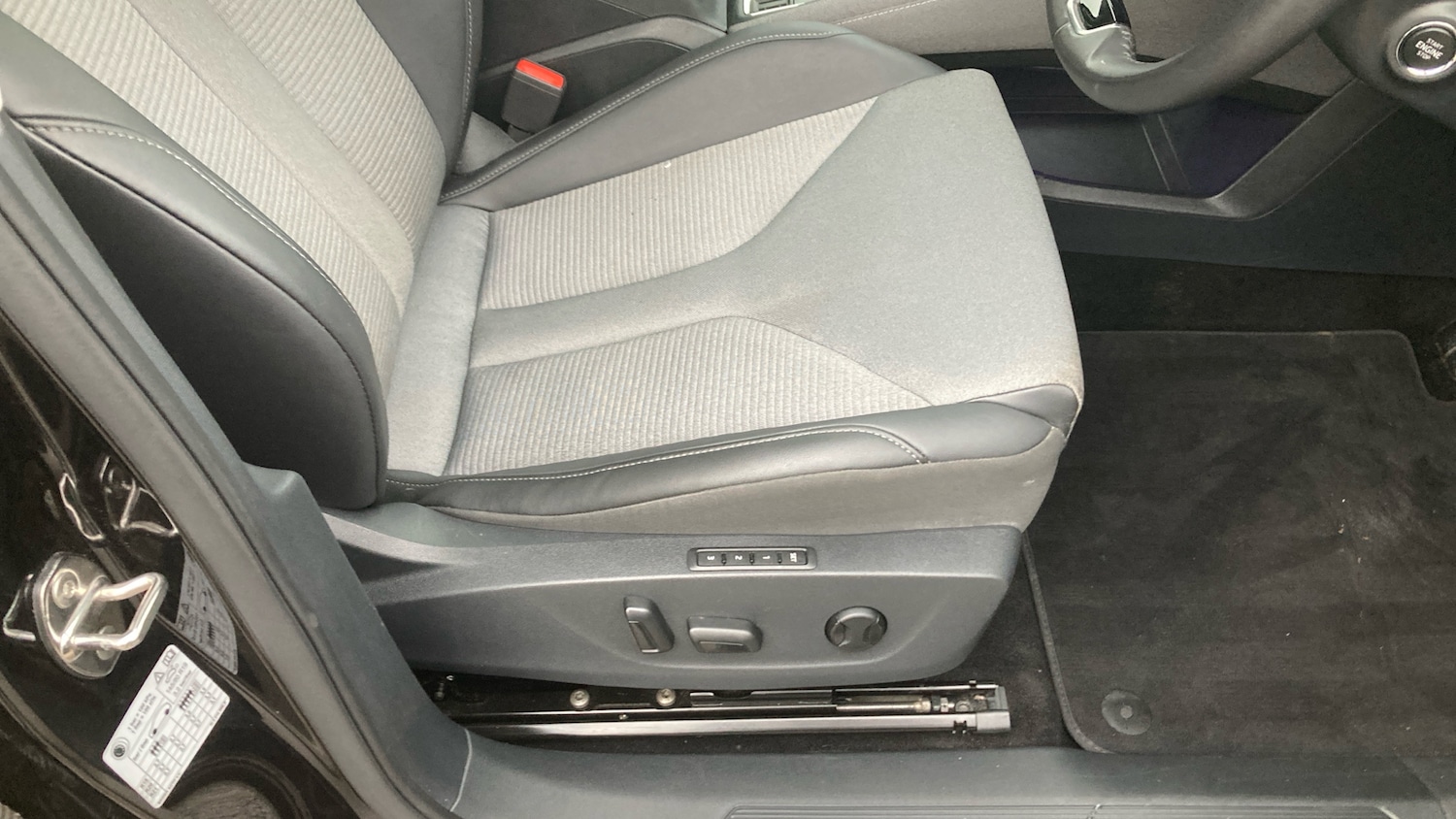 Used Skoda Enyaq 2025 for sale - 76694757: Photo 26