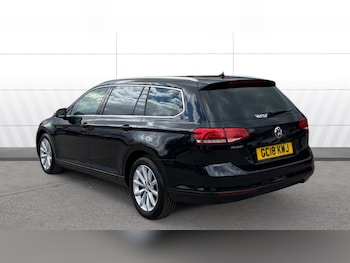 Used Volkswagen Passat 2018 for sale - 78820482: Photo