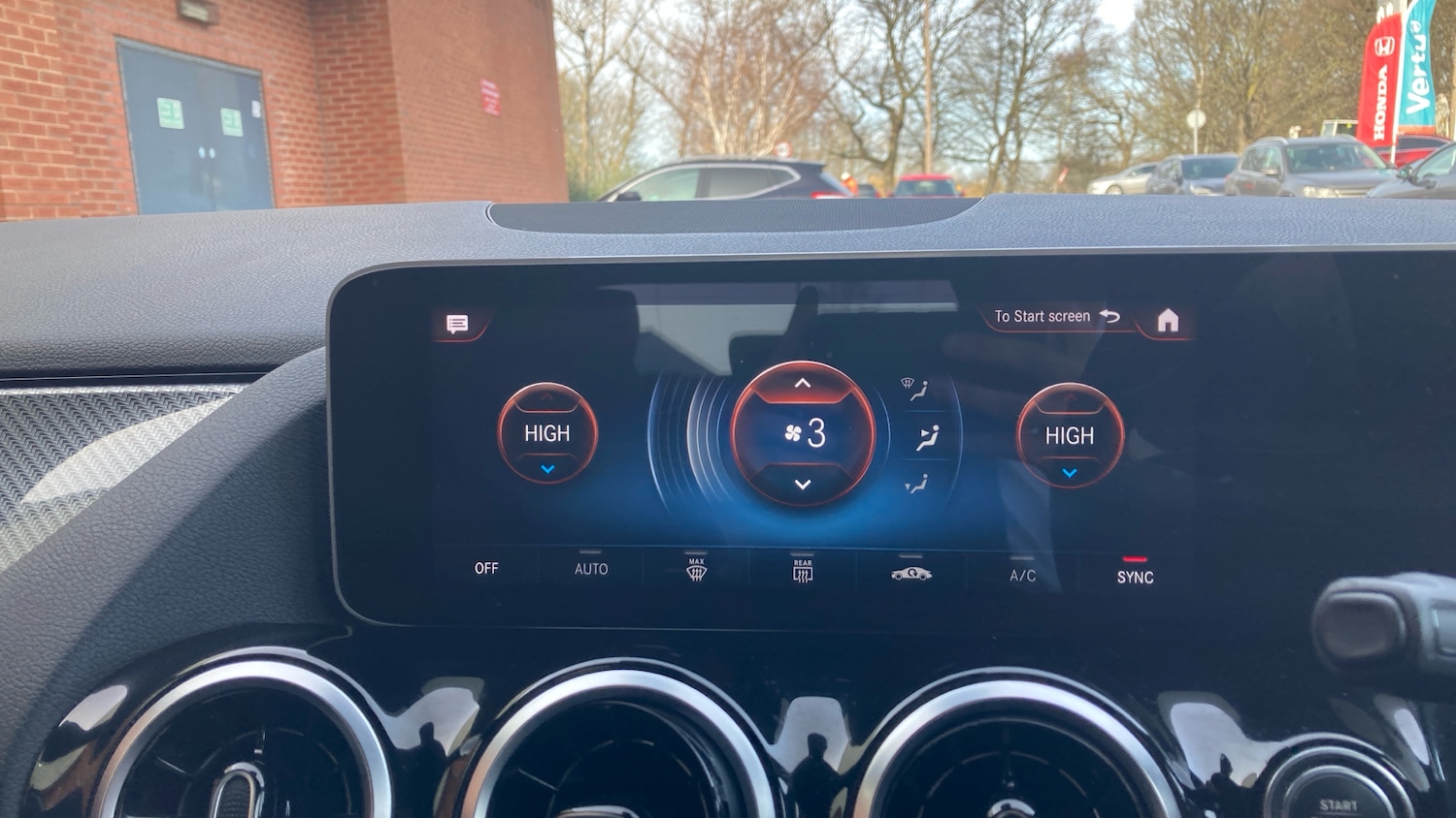 Used Mercedes-Benz B Class 2020 for sale - 77555221: Photo 12