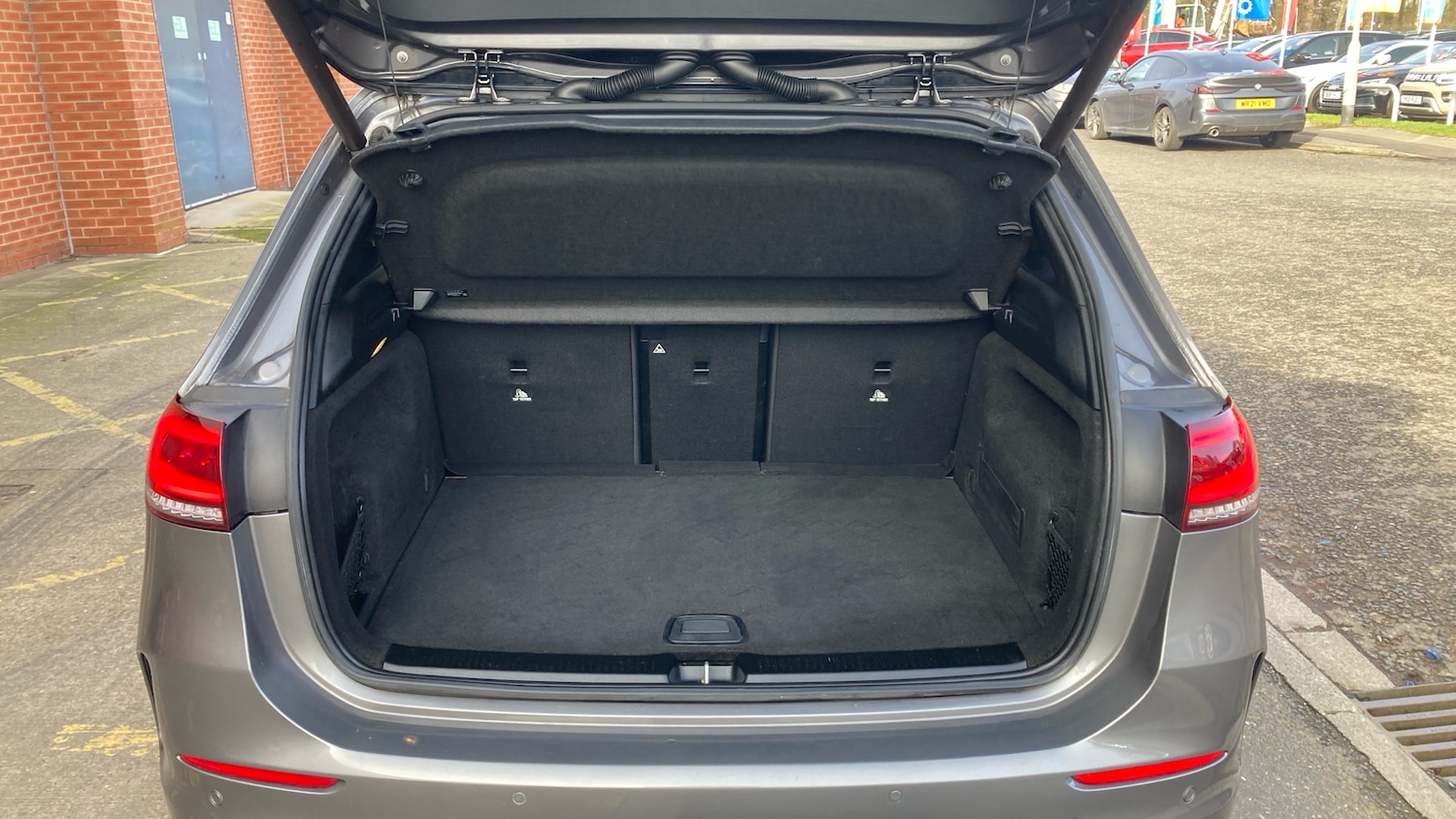 Used Mercedes-Benz B Class 2020 for sale - 77555221: Photo 4