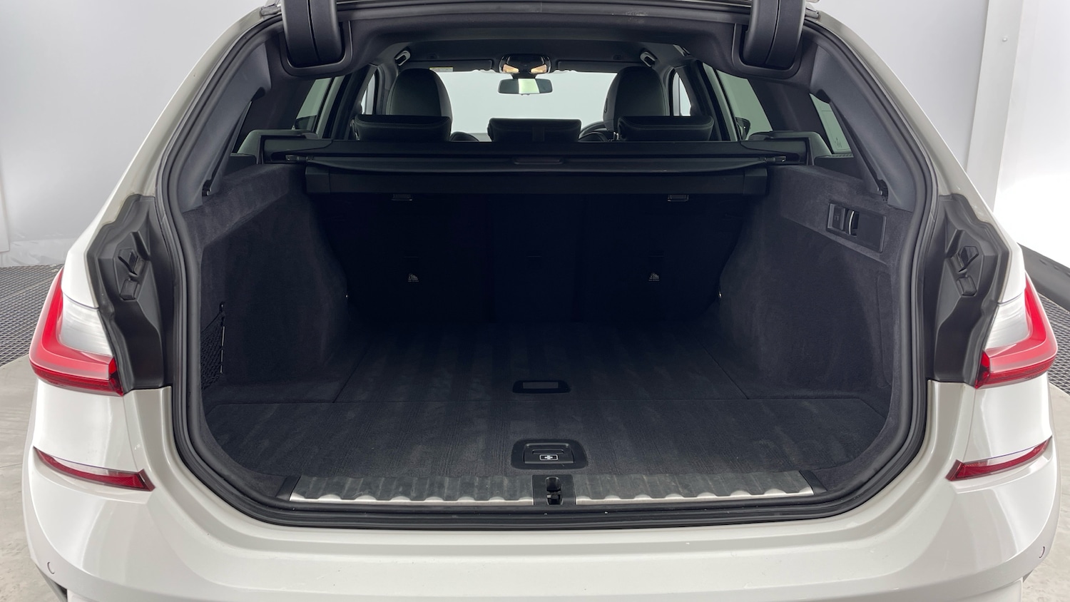 Used BMW 3 Series 2022 for sale - 78078035: Photo 13