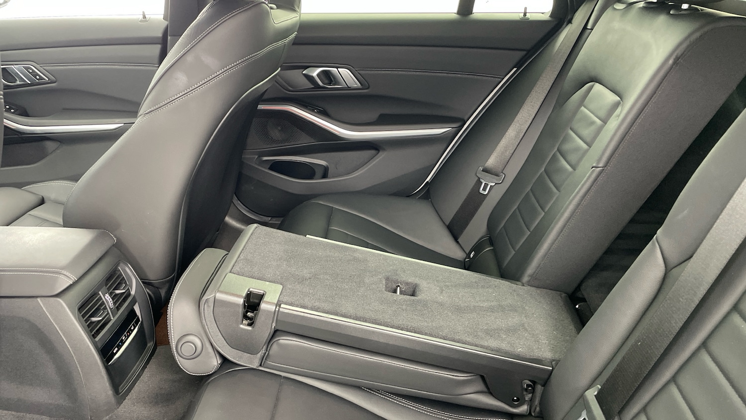 Used BMW 3 Series 2022 for sale - 78078035: Photo 35