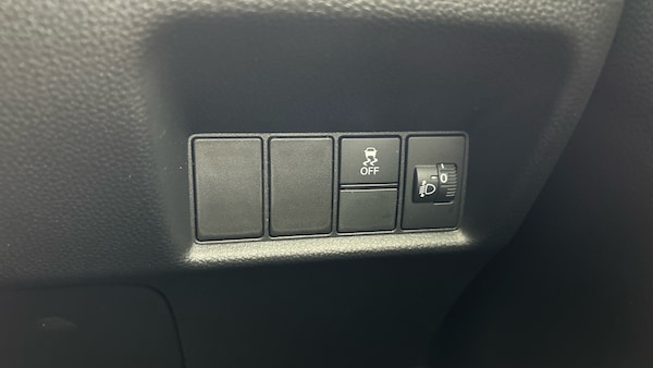 Used Honda Jazz 2023 for sale - 76117344: Photo 24