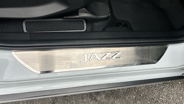 Used Honda Jazz 2023 for sale - 76117344: Photo 29