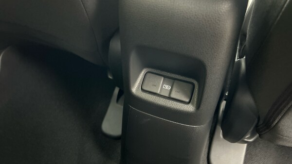Used Honda Jazz 2023 for sale - 76117344: Photo 39
