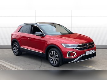 Used Volkswagen T-Roc 2022 for sale - 77744172: Photo