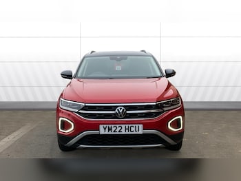 Used Volkswagen T-Roc 2022 for sale - 77744172: Photo