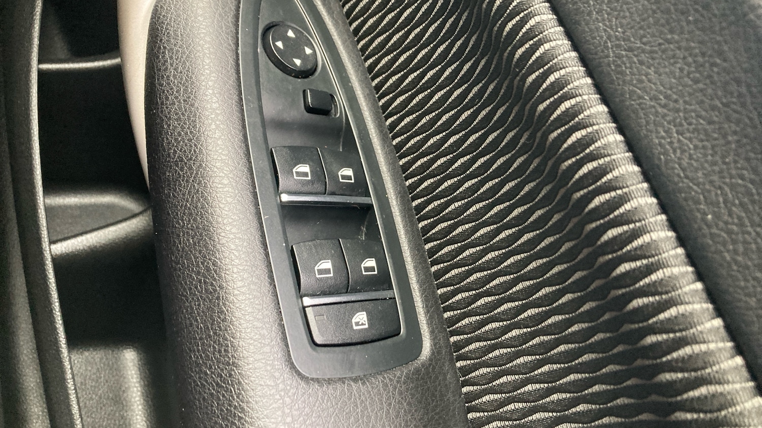 Used BMW 1 Series 2017 for sale - 77801897: Photo 26